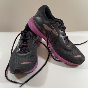 Brooks Size 10 Womens Running Sneakers Adrenaline GTS 20 Black Purple